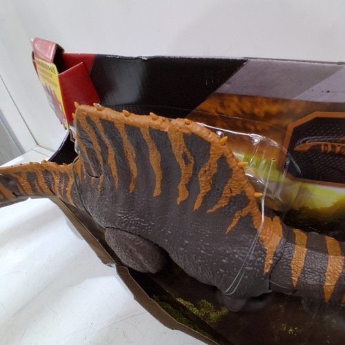MATTEL JURASSIC WORLD REBIRTH TAIL THRASHER SPINOSAURUS ACTION FIGURE DINOSAUR TOY WITH 2 ATTACK MOVES - MULTICOLOUR (MODEL: JGB57-9564) image 2
