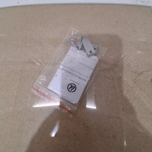 U BRANDS LINEN CORK BULLETIN BOARD WITH DECOR FRAME - 18" X 23" - WHITE WOOD image 3