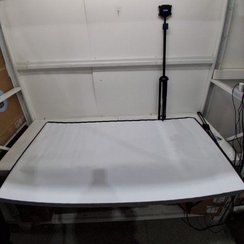 NAQIER TRIPOD PROJECTOR SCREEN - 60" - 16:9 - BLACK/WHITE image 3