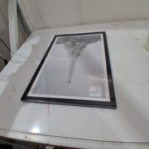 AMERICANFLAT PLEXIGLASS PICTURE FRAME - 16" X 20" - BLACK image 2