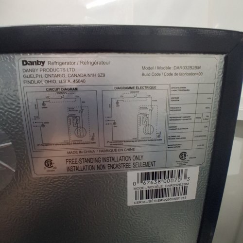 DANBY COMPACT FRIDGE - 3.2CUFT - BLACK - (MODEL: DAR032B2BM) image 6
