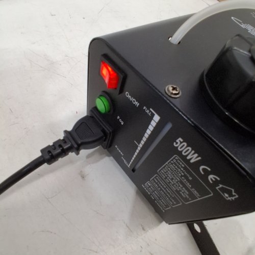 TCFUNDY FOG MACHINE WITH 9 LED LIGHTS AND 12 LIGHT EFFECTS WITH 2-IN-1 REMOTE - 500W - BLACK image 2