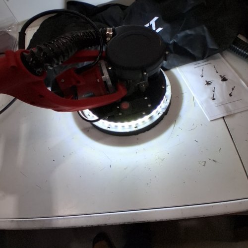 XDOVET ELECTRIC DRYWALL WALL GRINDING SANDER MACHINE WITH SANDPAPER DISCS & LED LIGHT - 850W - RED image 2