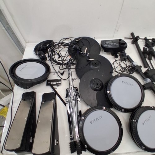 FESLEY ELECTRONIC DRUM SET - MESH DRUM PADS, 20 REALISTIC PRESET KITS, DUAL ZONE SNARE DRUM (MODEL: FED150W) image 4