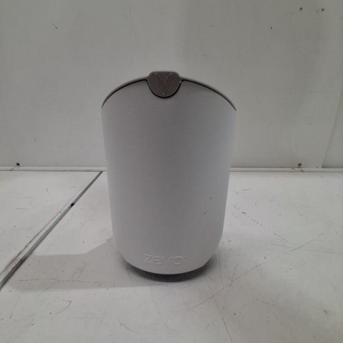 ZEVO PLUG-IN FLYING INSECT TRAP - WHITE image 3