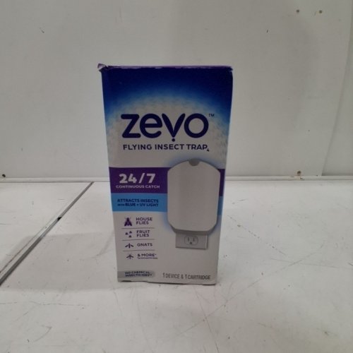 ZEVO PLUG-IN FLYING INSECT TRAP - WHITE image 4