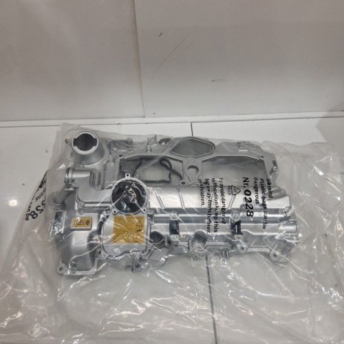 EZEXPREZE TURBO N20 UPGRADE ALUMINUM ENGINE VALVE COVER WITH OIL FILLER CAP, GASKET AND BOLTS - 2.0 L - COMPATIBLE WITH SELECT BMW MODELS - STAINLESS STEEL (MODEL: EVC004A) image 3