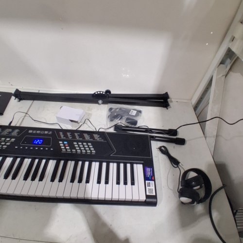 ROCKJAM 61 KEY KEYBOARD PIANO WITH PITCH BEND KIT, KEYBOARD STAND, AND PIANO BENCH - 9V - BLACK (MODEL: RJ5061) image 4