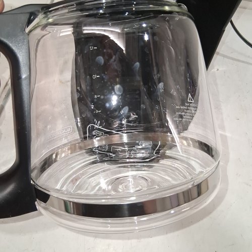 BLACK+DECKER 12-CUP COFFEE MAKER WITH VORTEX TECHNOLOGY - BLACK (MODEL: CM1110BC) image 4