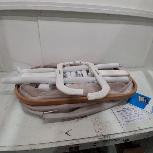 MAXI-COSI IORA BEDSIDE BASSINET - HORIZON SAND - (MODEL: ‎10179CGMT) image 2