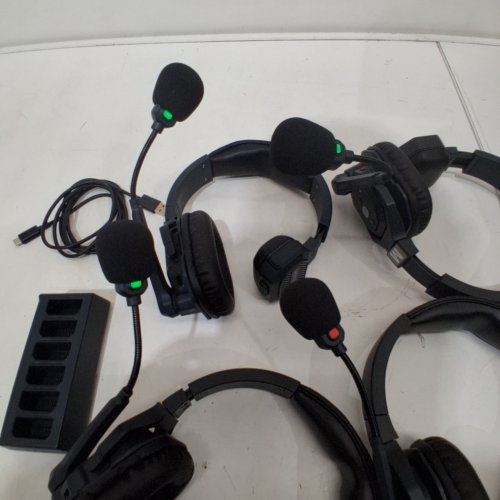 4PK HOLLYLAND SOLIDCOM SE FULL DUPLEX 4-USERS ENC NOISE CANCELLATION WIRELESS INTERCOM HEADSET SYSTEM FOR TEAM COMMUNICATION WITH BATTERY PACKS & CHARGER BASE - 1000FT RANGE - BLACK image 3