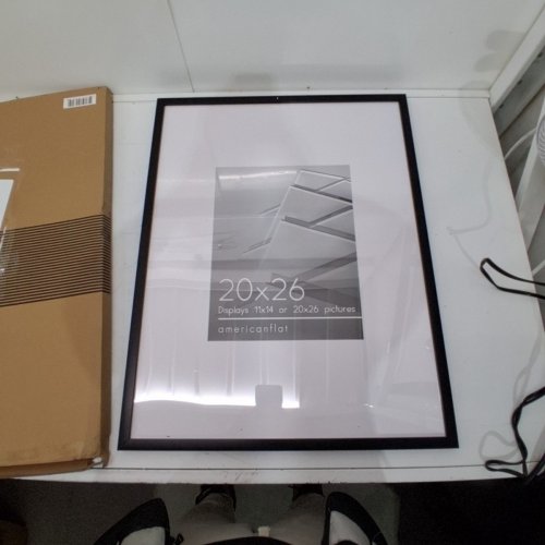 AMERICANFLAT PICTURE FRAME WITH POLISHED PLEXIGLASS - 20" X 26" - BLACK image 2