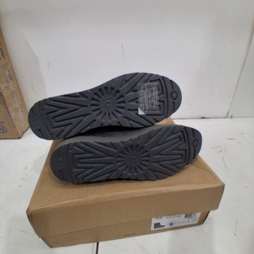 WOMENS UGG KRISTIN ANKLE BOOTS - 9 - GREY (STYLE:1012497) image 4
