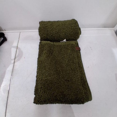 ROOTS HOME PLUSH BLANKET - 60"X70" - GREEN (MODEL:2010800) image 2