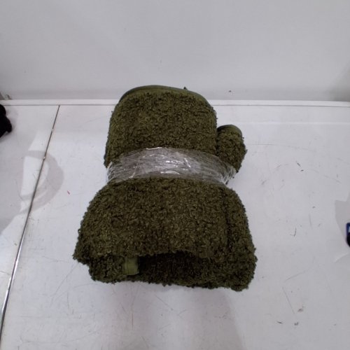 ROOTS HOME PLUSH BLANKET - 60"X70" - GREEN (MODEL:2010800) image 4