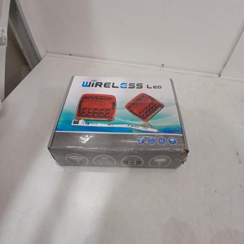 2PC ‎WODHMIEY WIRELESS MAGNETIC LED TRAILER LIGHTS - 2GHZ SIGNAL - 100FT SIGNAL - RED (MODEL: 16162501150) image 3
