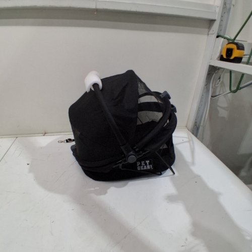 PET GEAR 360 DEGREE VIEW TRAVEL PET SAFETY CARRIER AND CAR SEAT FOR SMALL DOGS AND CATS WITH PUSH BUTTON ENTRY - 18" X 16.5" X 18.5" - BLACK (MODEL:PG1040NZBKU) image 3