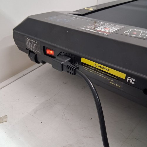 SUPERUN WALKING PAD TREADMILL WITH INCLINE - 3.8MPH - 2.5HP - 300LBS CAP - BLACK (MODEL: BA16-B) image 5