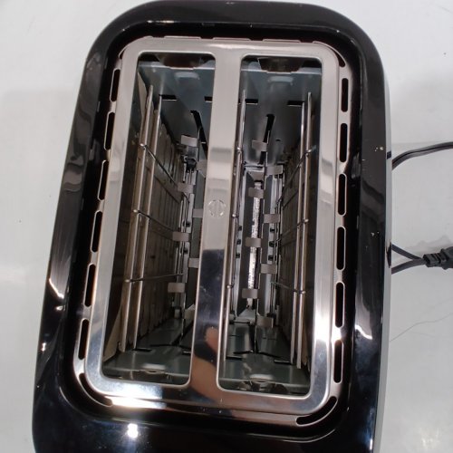 BLACK+DECKER 2-SLICE COUNTERTOP TOASTER - BLACK (MODEL: TR7827-18DC) image 4