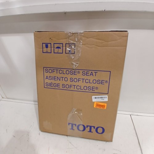 TOTO SOFTCLOSE ELONGATED TOILET SEAT - 18.5" X 14" X 1.5" - COTTON WHITE (MODEL: SS114#01) image 3