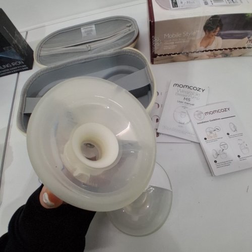 MOMCOZY MOBILE STYLE M6 HANDS-FREE SLIM DOUBLE BREAST PUMPS - GREY/WHITE (MODEL: BP311) image 6
