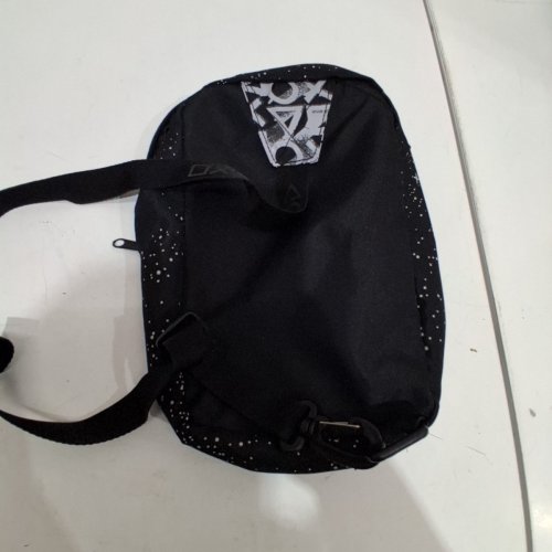 CONCEPT ONE PLAYSTATION OFFSET ZIPPER SLING BAG - BLACK/BLUE/GREY (ITEM: YNMB0001TG) image 3