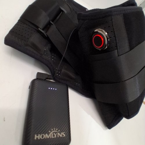 HOMLYNS RELAXRITE GRAPHENE CORDLESS HEATING PAD FOR BACK PAIN RELIEF - BLACK image 2