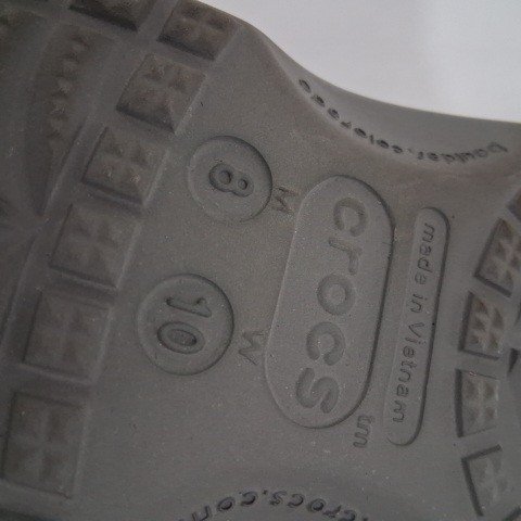 UNISEX ADULT CROCS CLASSIC CLOG - M:8W:10 - DARK GREY - (STYLE:10001-738) image 4
