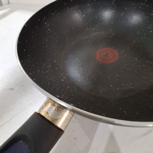 T-FAL SIGNATURE WOK - 11" - BLACK (MODEL: B2921974) image 3