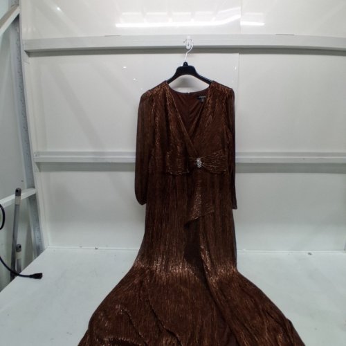 WOMEN'S R&M RICHARDS CRINKLE PLEATED MAXI DRESS WITH RUFFLE CASCADE & WRAP BODICE - 16W - BROWN image 2