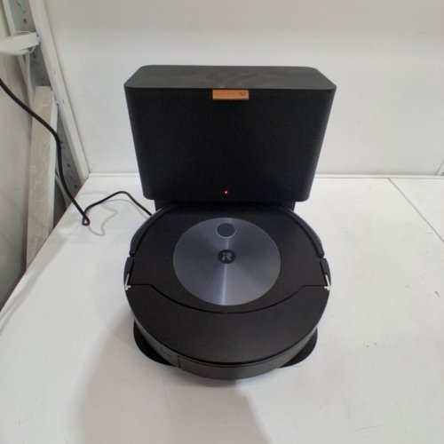 IROBOT ROOMBA J7+ SELF-EMPTYING 2-IN-1 ROBOT VACUUM/MOP COMBO WITH SMART MAPPING - WORKS WITH ALEXA/GOOGLE HOME - (MODEL: C755020) image 3