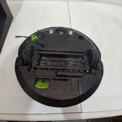 IROBOT ROOMBA J7+ SELF-EMPTYING 2-IN-1 ROBOT VACUUM/MOP COMBO WITH SMART MAPPING - WORKS WITH ALEXA/GOOGLE HOME - (MODEL: C755020) image 8