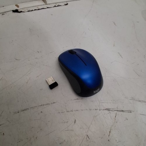 LOGITECH M317 WIRELESS COMPACT ERGONOMIC MOUSE - BLUE - (MODEL: ‎910-002901) image 3