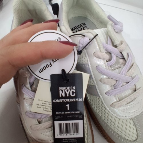 GIRL'S MADDEN NYC SNEAKERS - 1 - WHITE/PURPLE/LIGHT GREY (STYLE: 62MNYCVERVEM26) image 3