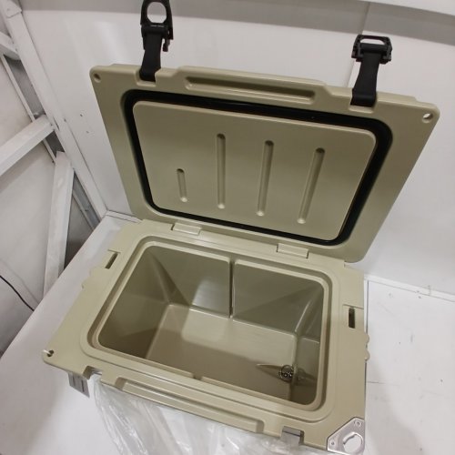 ECHOSMILE INSULATED ROTOMOLDED COOLER WITH SEALING RING - 25 QT - KHAKI PALE GREEN (MODEL: LCL025KB) image 3