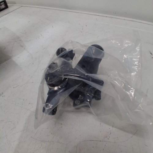 RENAULT ENGINE COOLANT WATER OUTLET HOUSING FOR VARIOUS MODELS- BLACK (MODEL: 8200907243) image 4