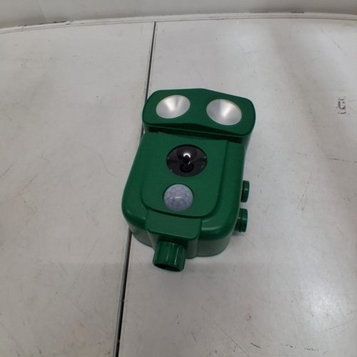 3FREE ANIMAL REPELLER ULTRASONIC SOLAR POWER BIRD DOG CAT SKUNK DEER RACCOON REPELLENT - 19" - GREEN image 3