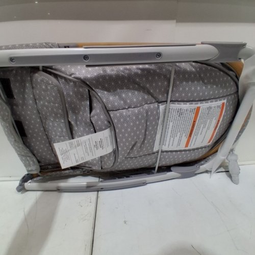 SAFETY 1ST PORTABLE AMHERST ROCKER BABY SEAT WITH ADJUSTABLE HEIGHT & WASHABLE SEAT COVER - 20LB CAPACITY - GREY (MODEL: 25053CSDU) image 3