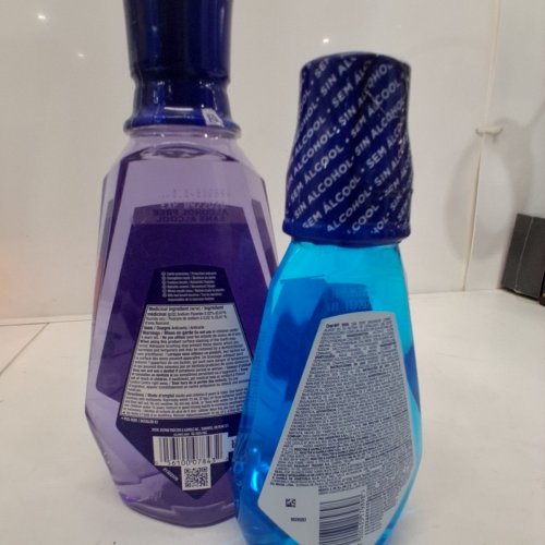 2 ASSORTED MOUTHWASHES- ORAL-B/ CREST - 1L AND 500 ML image 3