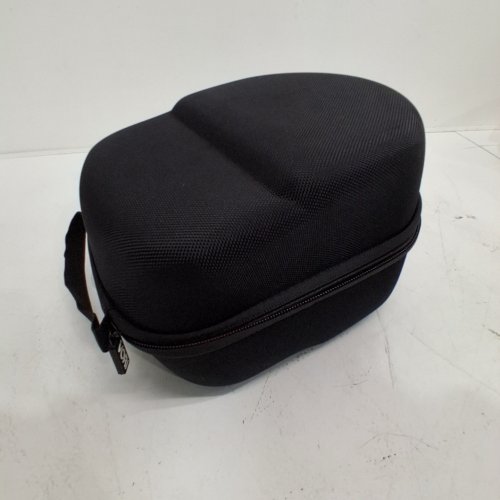 VORI ZIPPERED OCULUS QUEST 2 CARRYING CASE - BLACK image 2
