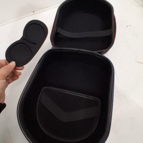 VORI ZIPPERED OCULUS QUEST 2 CARRYING CASE - BLACK image 4