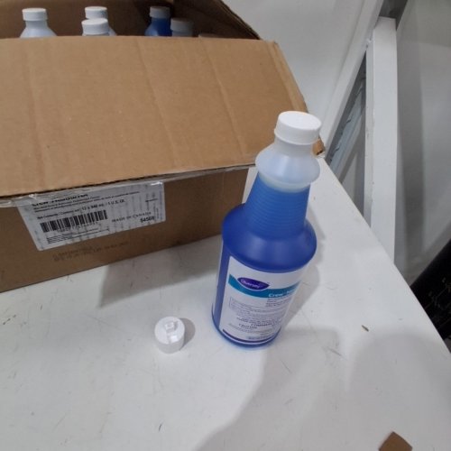 12PK DIVERSEY CREW NEUTRAL NON-ACID BOWL AND BATHROOM DISINFECTANT CLEANER - 1QT/946ML EACH - BLUE - (MODEL: 54568) image 2