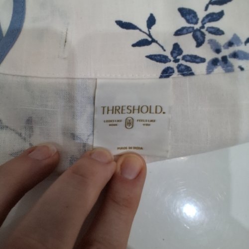 THRESHOLD FLORAL SHOWER CURTAIN - 72" X 72" - WHITE/BLUE (MODEL: 064186175) image 3
