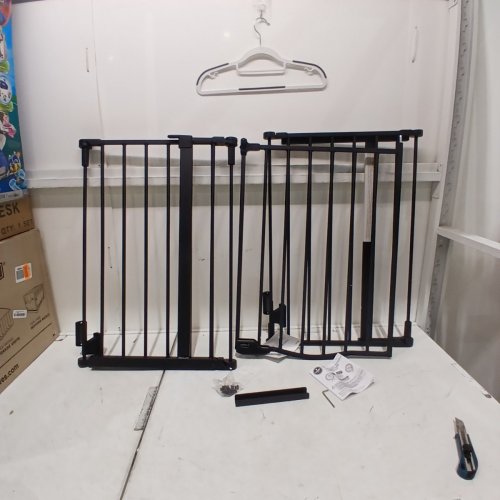 REGALO HOME ACCENTS WIDESPAN BABY GATE - 28" TALL, FITS OPENINGS 56" TO 74.5" - BLACK (MODEL: 1176B) image 2