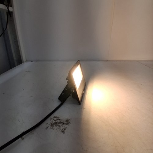 MELPO LED OUTDOOR FLOOD LIGHT - 120 RGB COLOURS - 30W - BLACK (MODEL: BLFL-LFCA) image 2