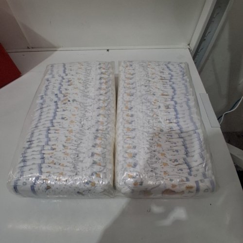76PK HUGGIES BABY LITTLE SNUGGLERS DISPOSABLE DIAPERS - SIZE 3 - 16LB TO 28LB - WINNIE THE POOH image 2