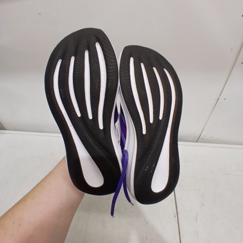 WOMEN'S ADIDAS RUNNING SHOES - SIZE 7 - PURPLE (STYLE: KJ1777) image 6