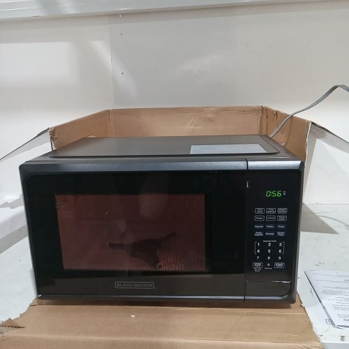 BLACK+DECKER 1.1 CU. FT. MICROWAVE OVEN, 1000W - BLACK (MODEL: EM031M2CE) image 2