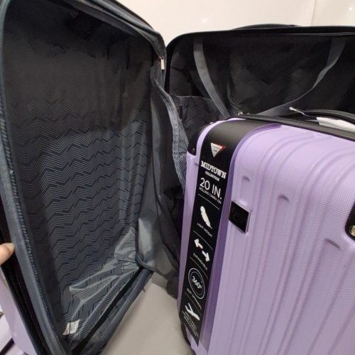 4PC TRAVELERS CLUB MIDTOWN SPINNER LUGGAGE SET WITH CARRY-ON - 26", 20", 15" & 10" - LILAC (MODEL: T-55504-520) image 3