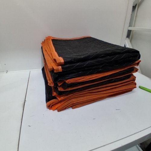 6PK VEVOR REVERSIBLE MOVING BLANKETS - 80" X 72" - NON-WOVEN & RECYCLED COTTON PACKING BLANKET - BLACK/BLUE (MODEL: DCBYT80X72IN5J3EWV0) image 4